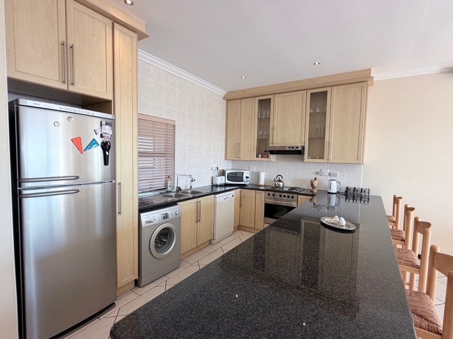 2 Bedroom Property for Sale in Big Bay Western Cape